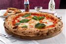 Verace, come da tradizione napoletana: la pizza surgelata lavorata a mano